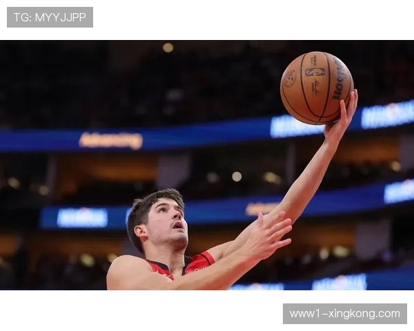 火箭大胜爵士 小史密斯31分9篮板3抢断攻防一体