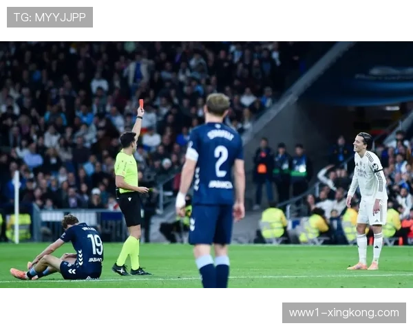 皇马后防大面积伤停，楚阿梅尼卡马文加客串边卫埋下隐患